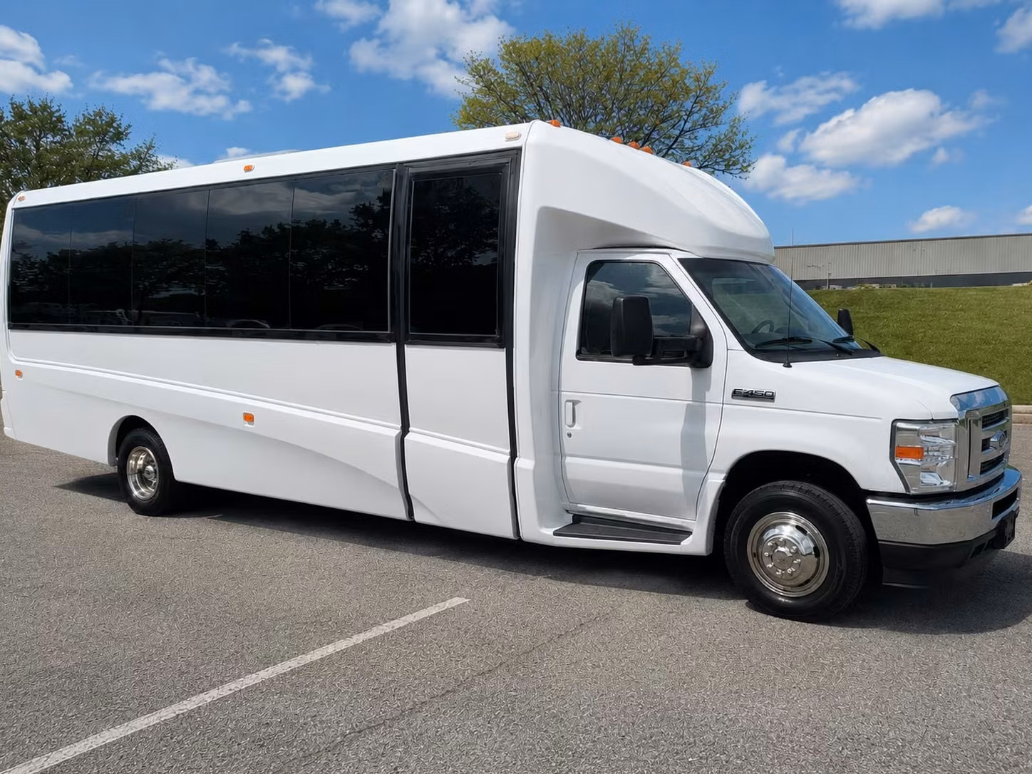 18 passenger minibus