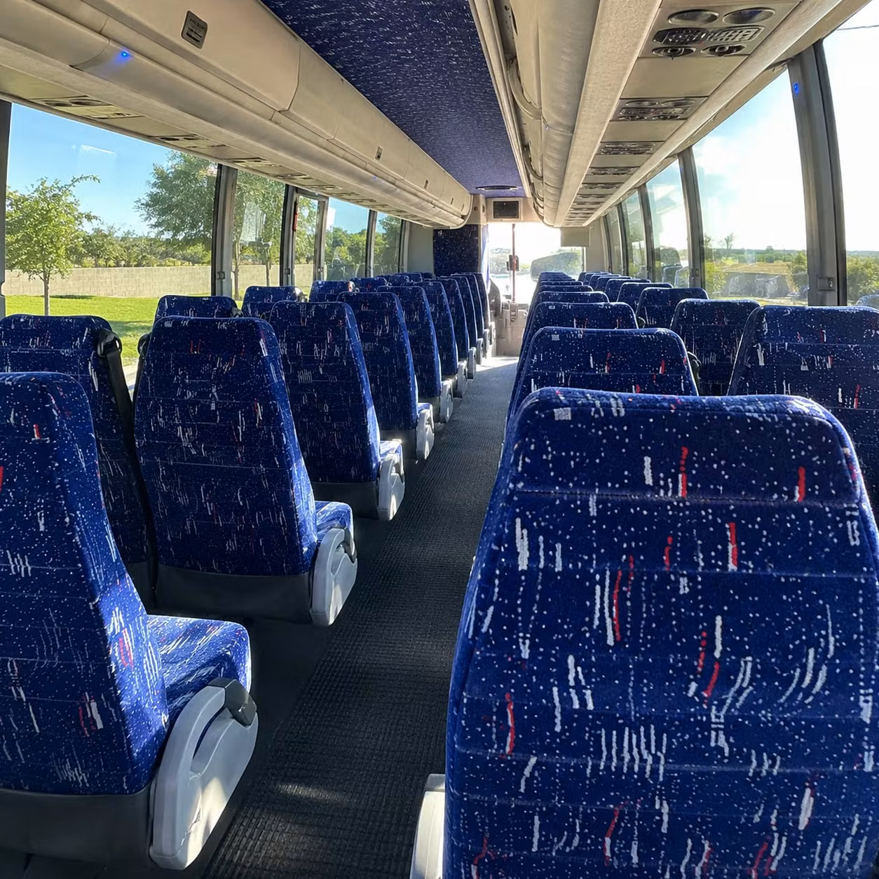 charter bus rentals for large concert groups heading to at t stadium or globe life field