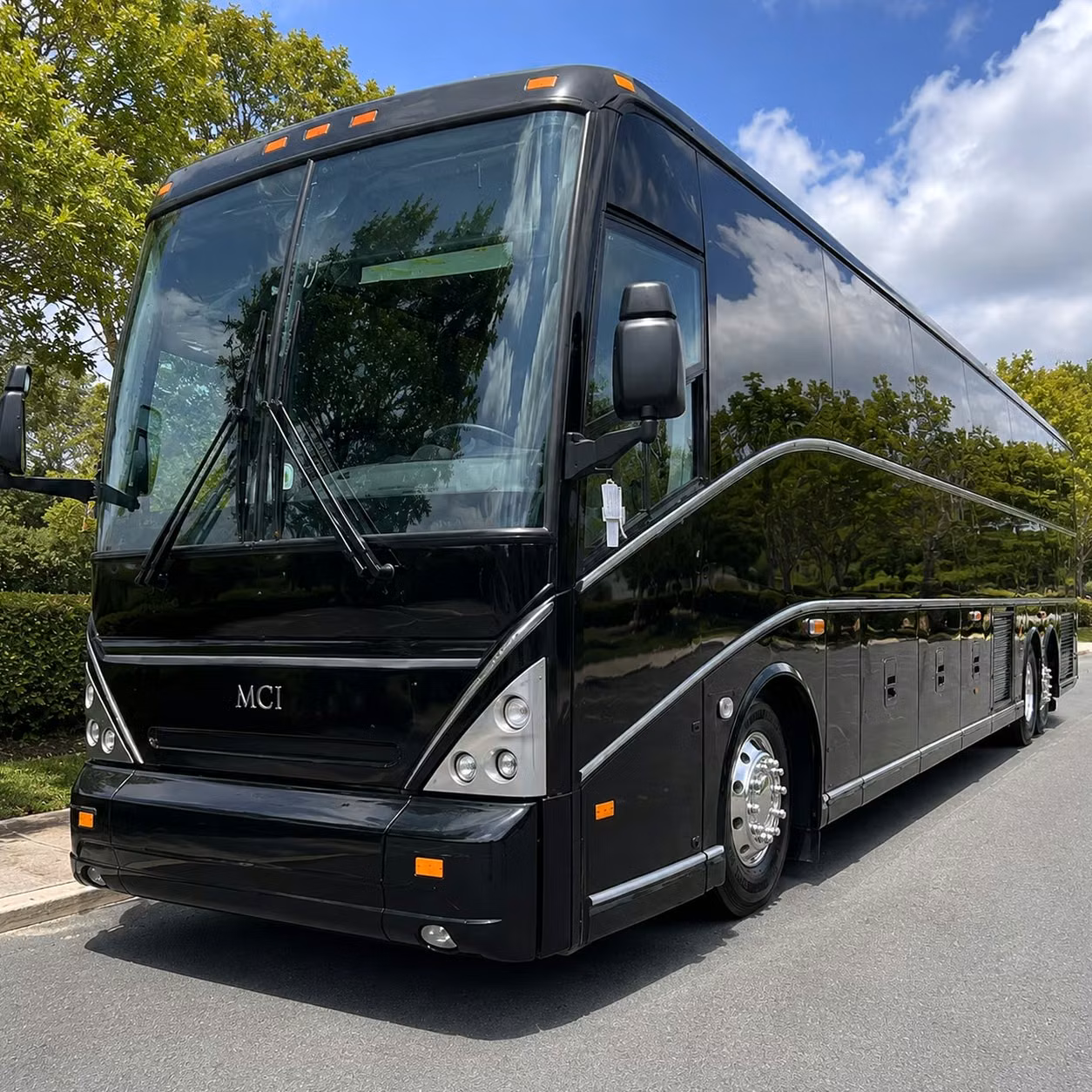 corporate event bus rentals for conferences conventions and team building in plano