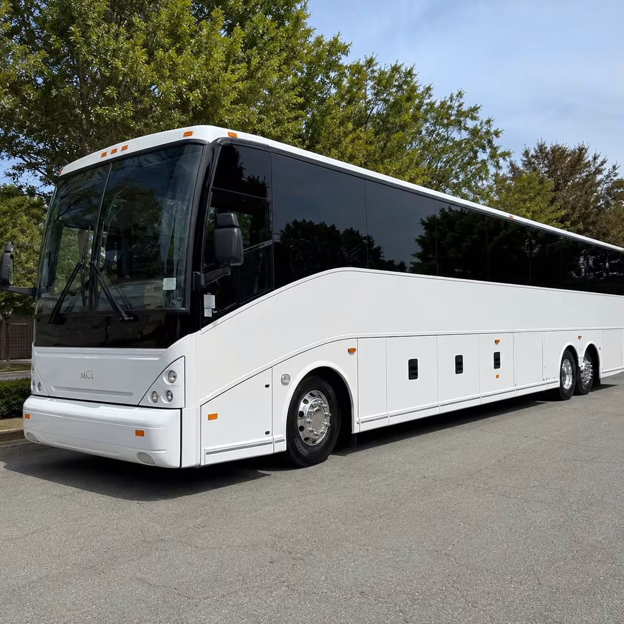 just one bus can handle your entire plano group s airport transportation from door to terminal